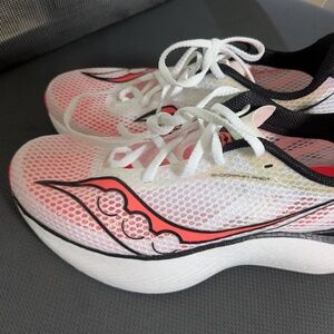 Saucony Endorphin Pro 3 Women W10(Men 8.5) White Vizired unused
